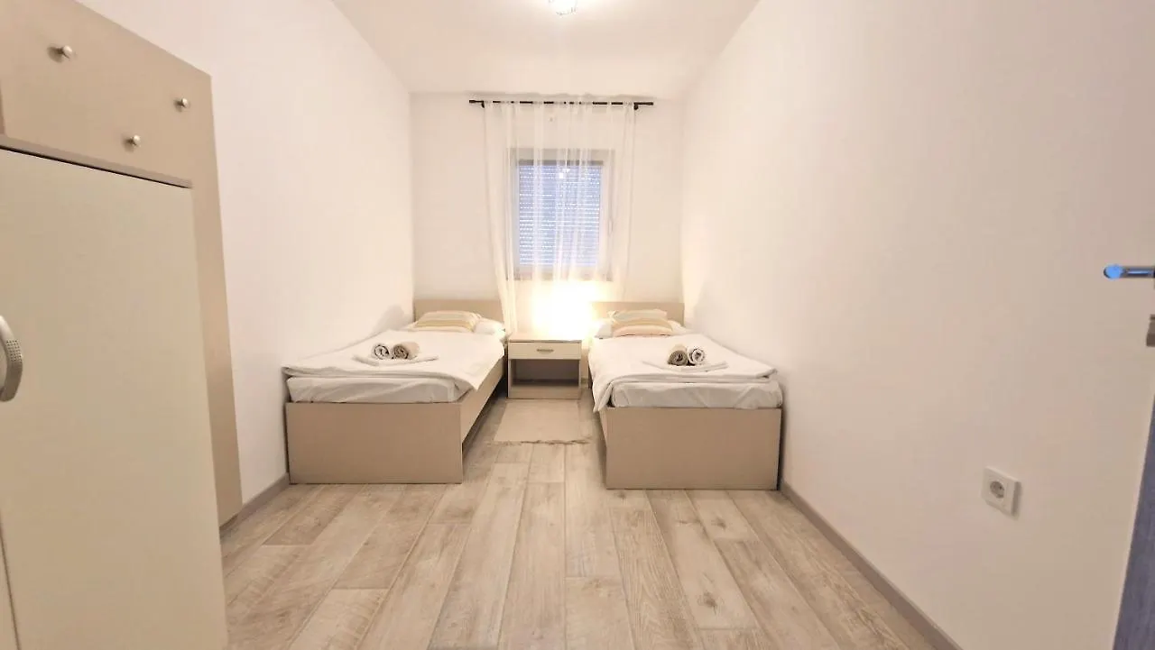 Apartment Lana 克尔克 0*,  克罗地亚